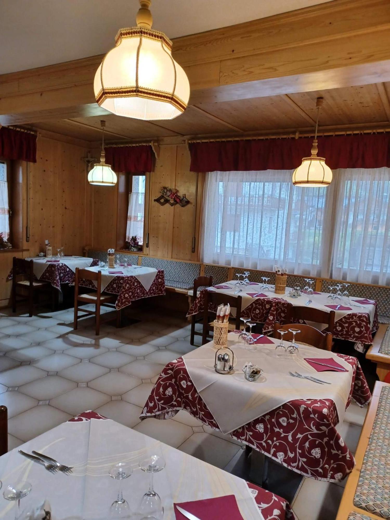 Locanda Da Pierina Santo Stefano Di Cadore Bagian luar foto