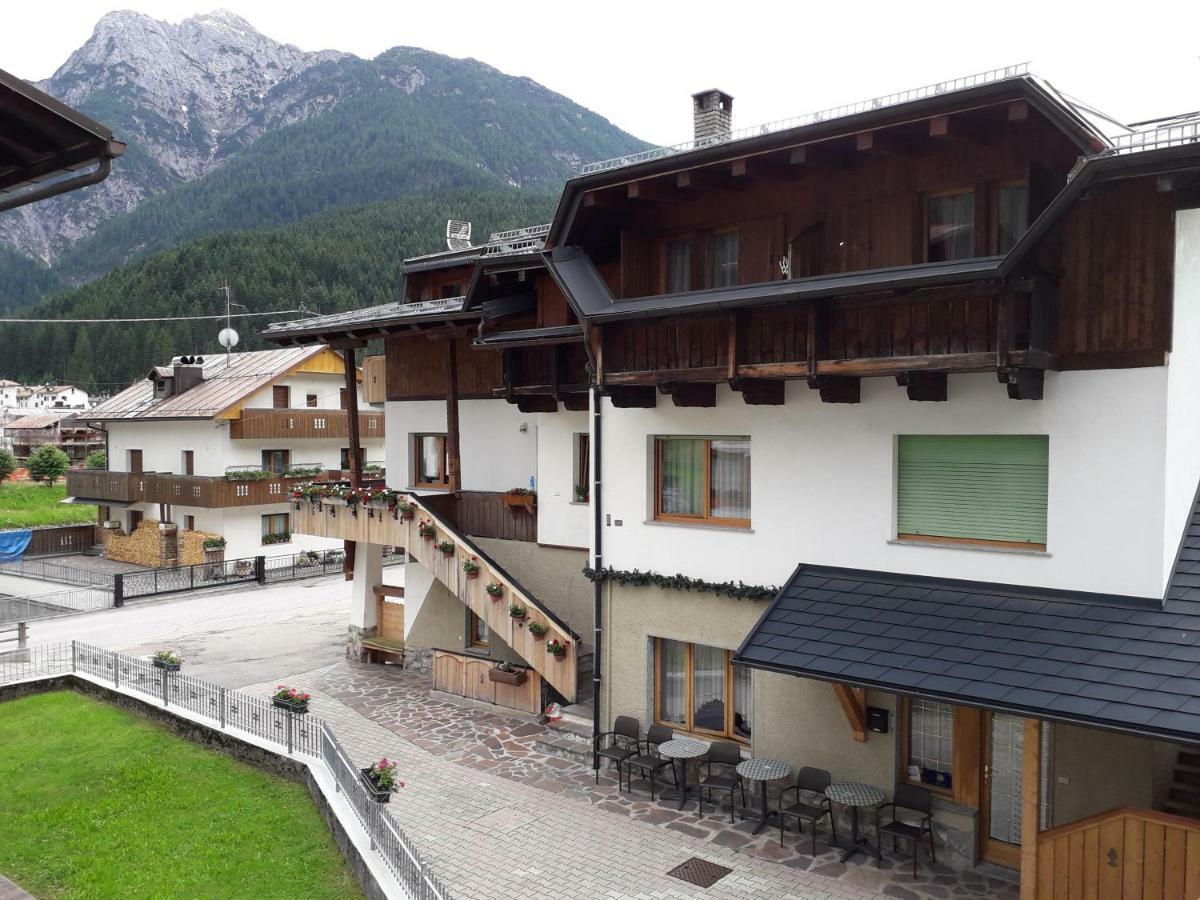 Locanda Da Pierina Santo Stefano Di Cadore Bagian luar foto