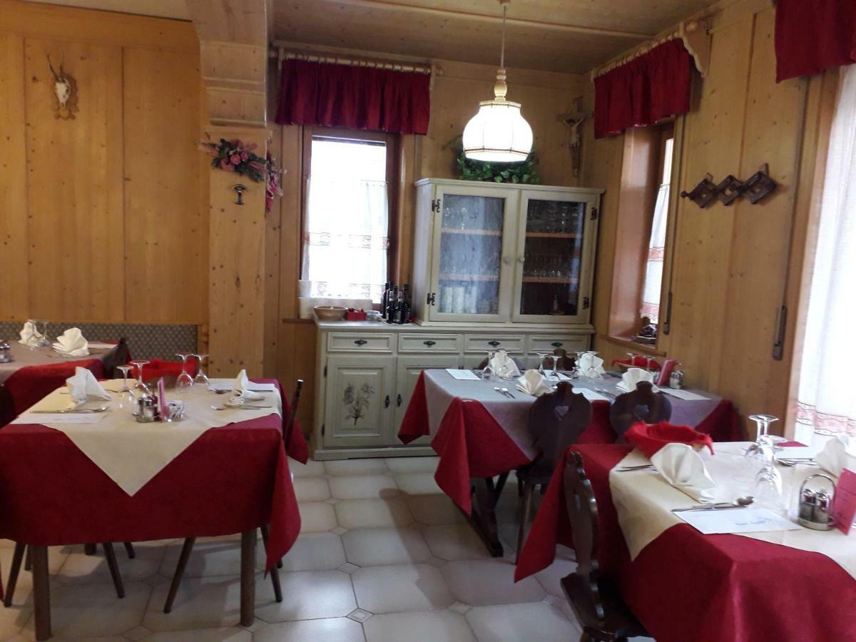 Locanda Da Pierina Santo Stefano Di Cadore Bagian luar foto